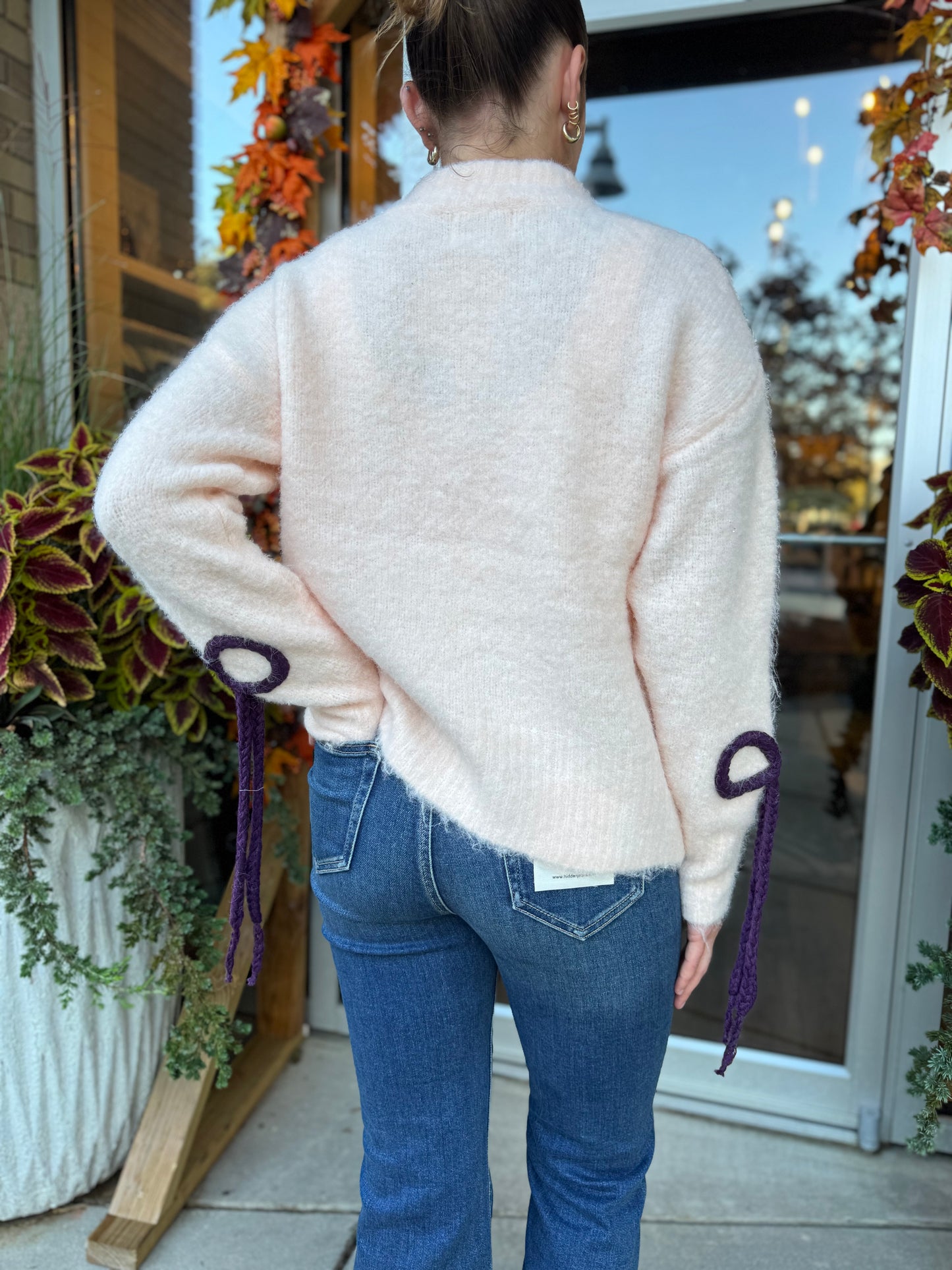 Bow Sweater