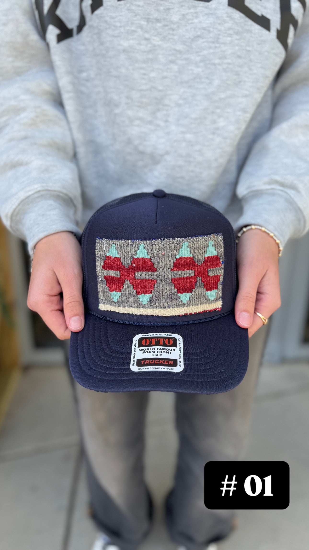 Navy Orijinal Kilim Patch Trucker Hat