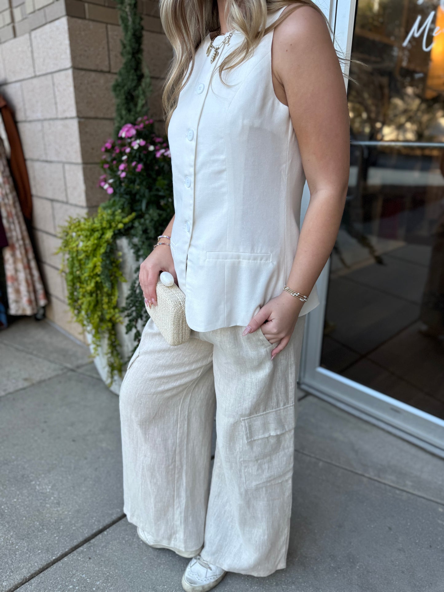 White Seamless Linen Vest