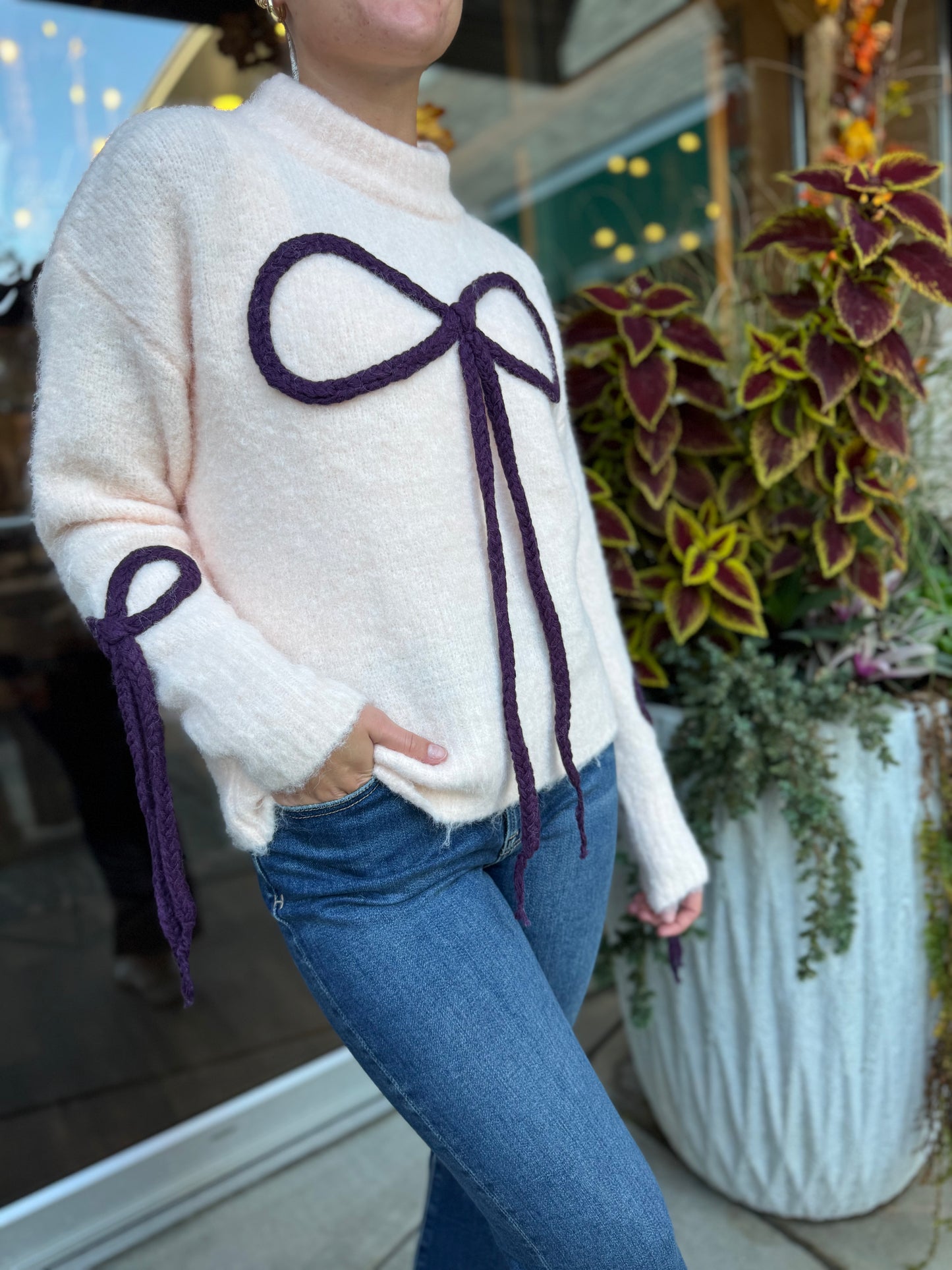 Bow Sweater