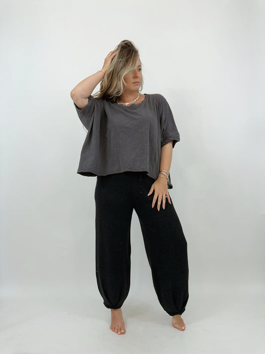 Pleated Bottom Knit Pants