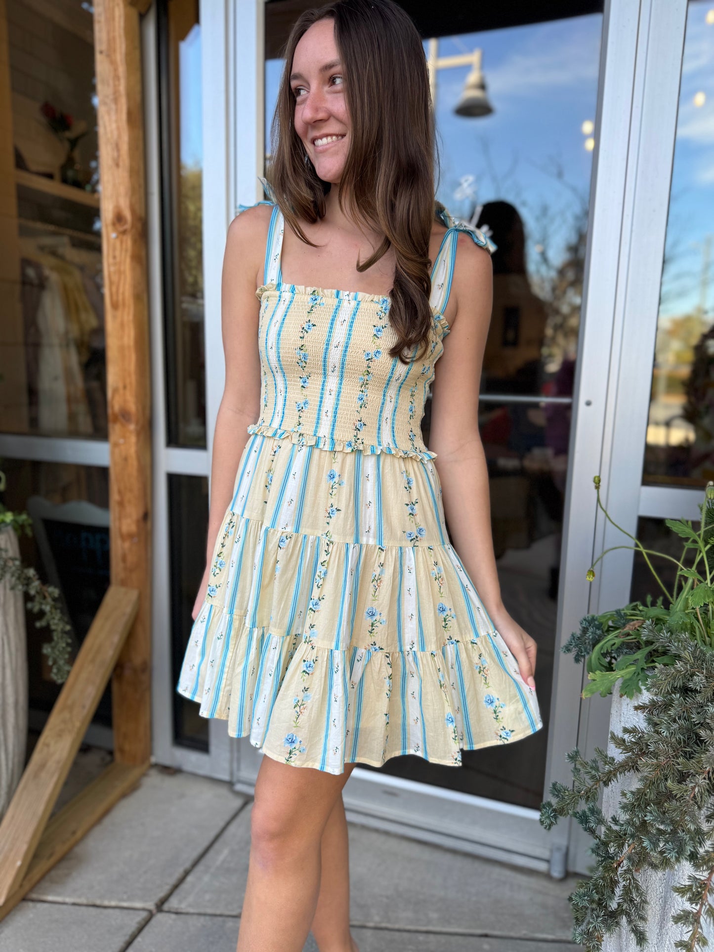 Zeus Vintage Floral Dress